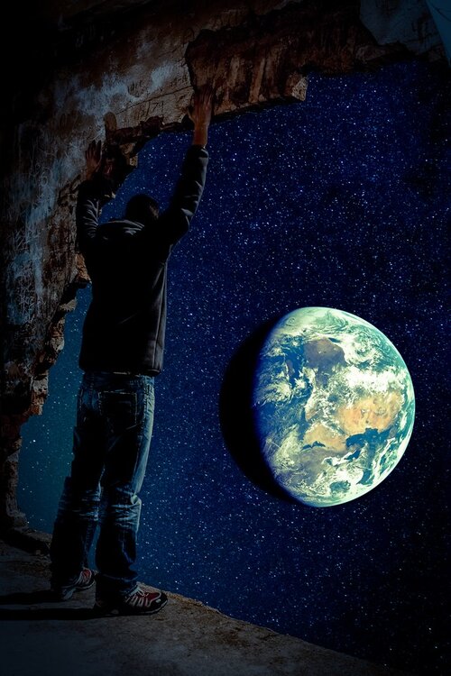 Andrés Nieto Porras_The Observer_ZEVlRGs.jpg