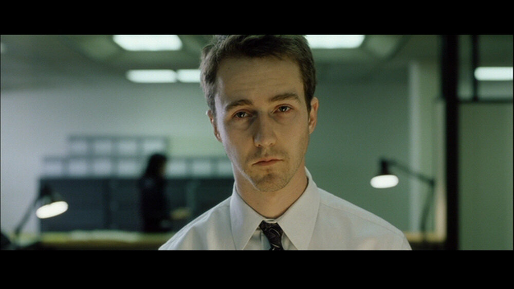 Edward-in-Fight-Club-edward-norton-562362_1600_900.jpg